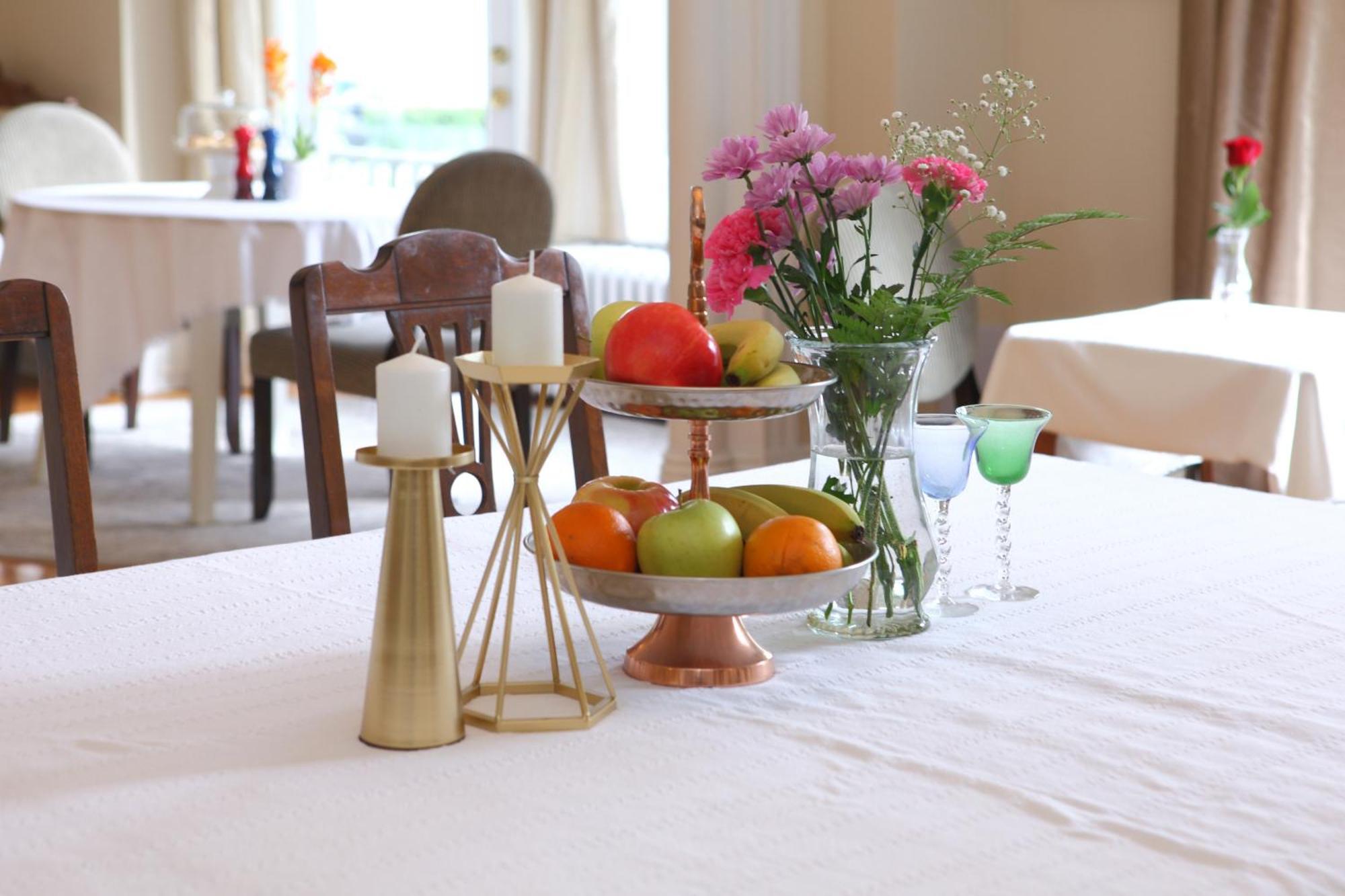 שרלוט טאון No 1 Grafton Inn מראה חיצוני תמונה